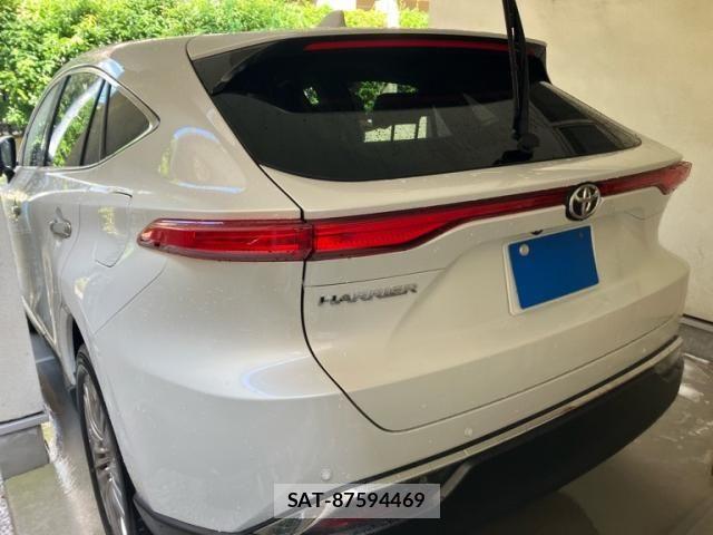 Toyota HARRIER 2023-10 8130325-1