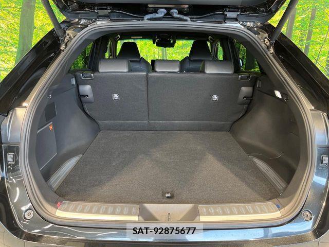 Toyota HARRIER 2024-09 8130321-9