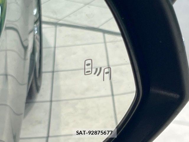 Toyota HARRIER 2024-09 8130321-6