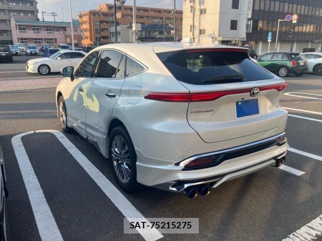 Toyota HARRIER 2024-01 8130320-9
