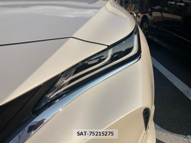 Toyota HARRIER 2024-01 8130320-4
