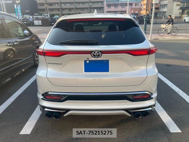 Toyota HARRIER 2024-01 8130320-8