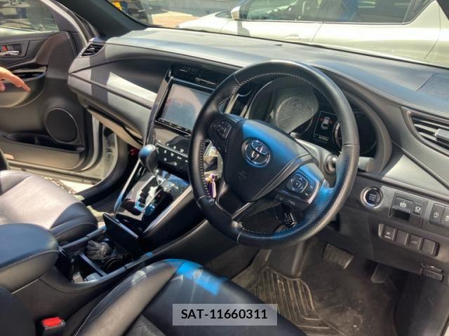 Toyota HARRIER 2019-11 8145866-10