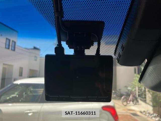Toyota HARRIER 2019-11 8145866-19