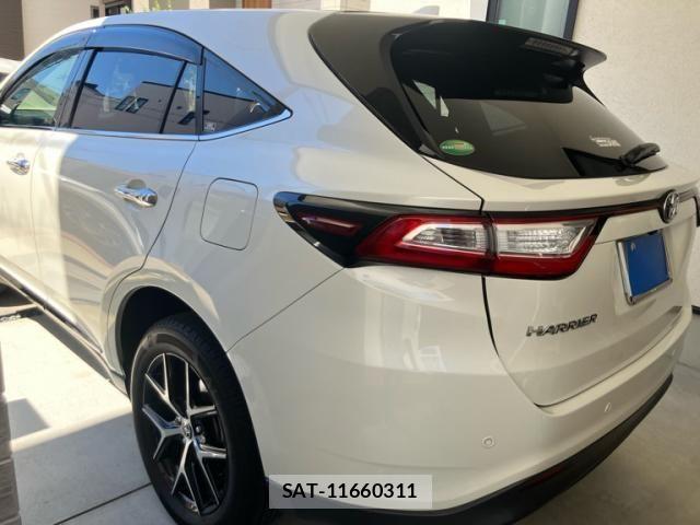Toyota HARRIER 2019-11 8145866-2