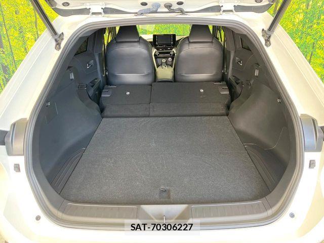 Toyota HARRIER 2021-08 8145864-9