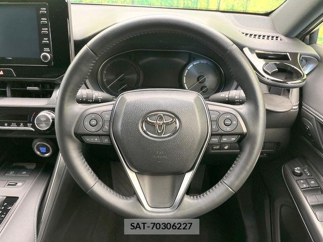 Toyota HARRIER 2021-08 8145864-10