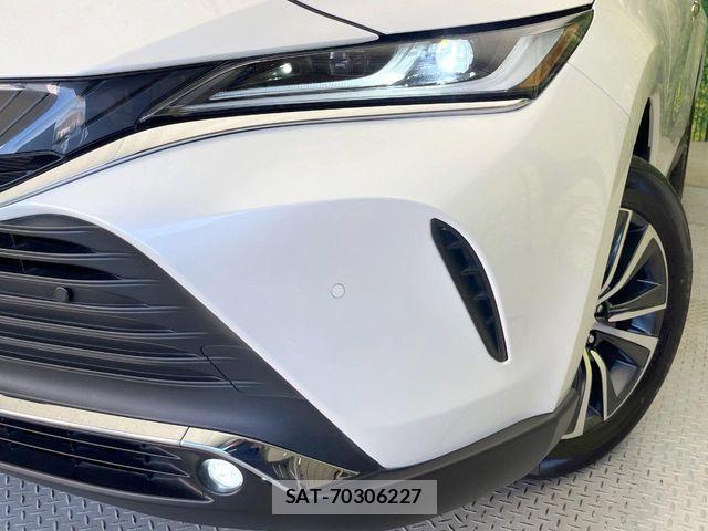 Toyota HARRIER 2021-08 8145864-11