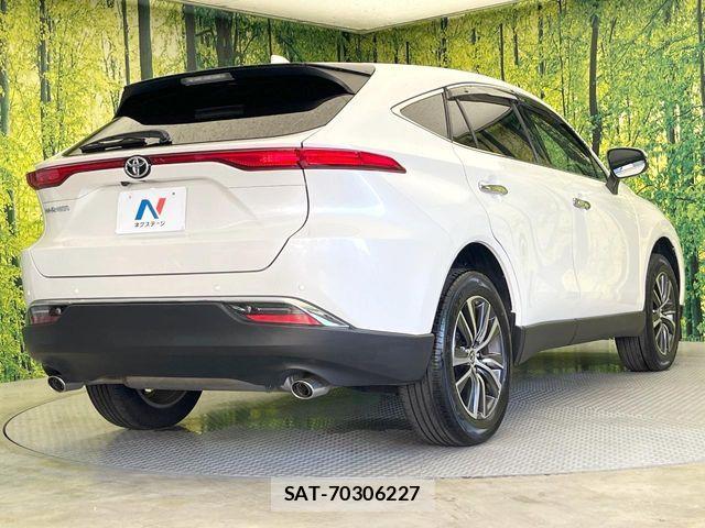 Toyota HARRIER 2021-08 8145864-16