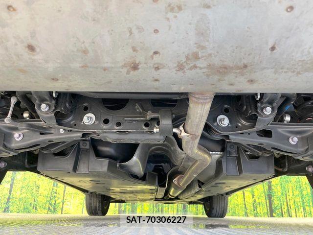 Toyota HARRIER 2021-08 8145864-18