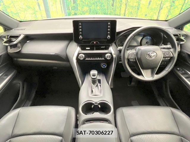 Toyota HARRIER 2021-08 8145864-1