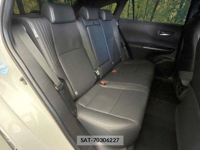 Toyota HARRIER 2021-08 8145864-8