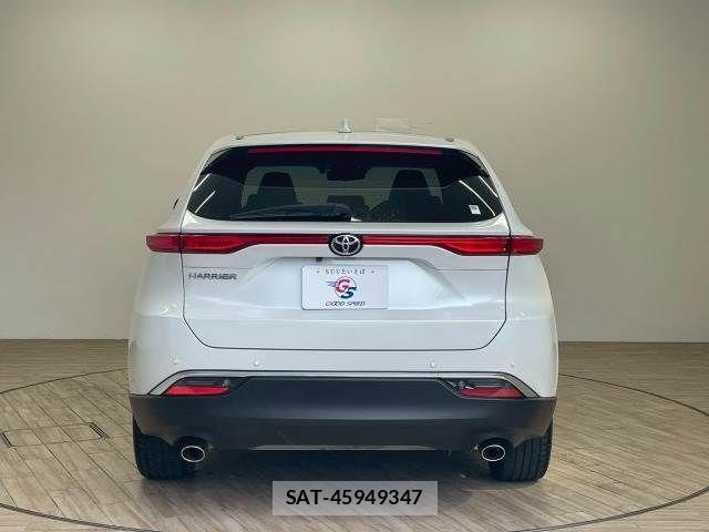 Toyota HARRIER 2023-08 8145858-14