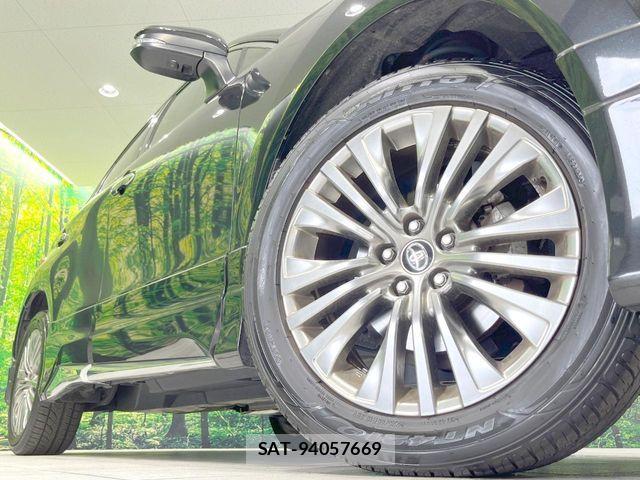 Toyota HARRIER 2020-11 8145865-12