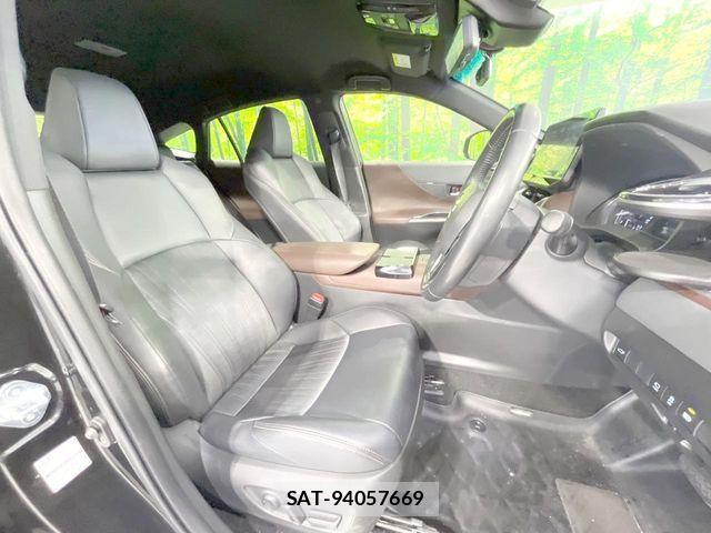 Toyota HARRIER 2020-11 8145865-7