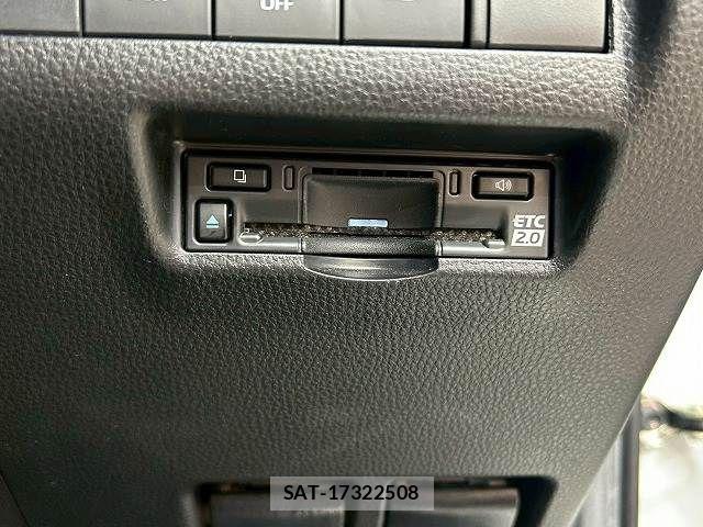 Toyota HARRIER 2023-06 8145861-11
