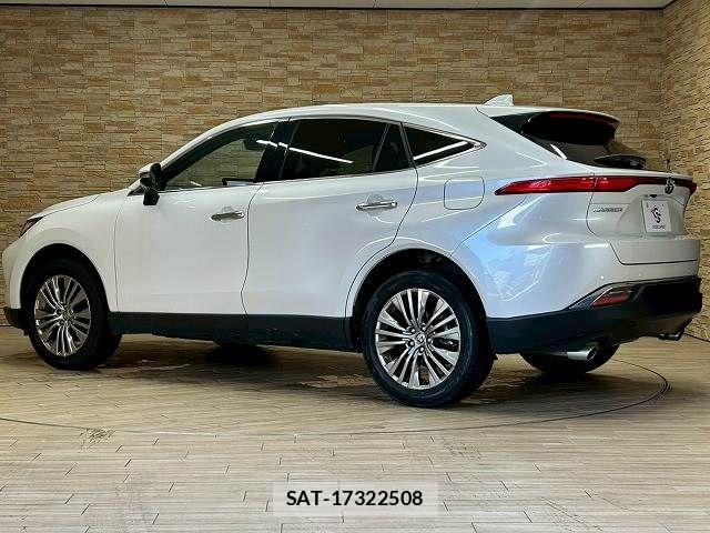 Toyota HARRIER 2023-06 8145861-16