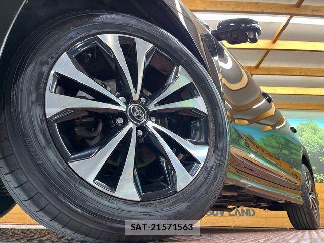 Toyota HARRIER 2017-03 8145869-12