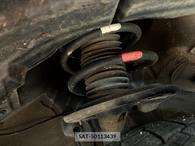 Toyota HARRIER 2014-04 8145868-19