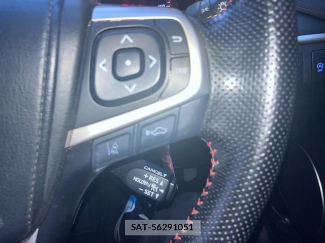 Toyota HARRIER 2017-12 8145870-13