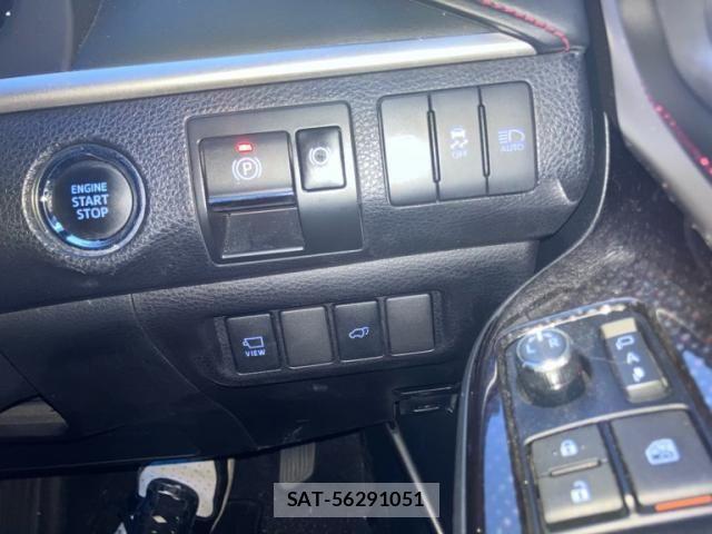Toyota HARRIER 2017-12 8145870-15