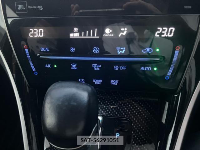 Toyota HARRIER 2017-12 8145870-16