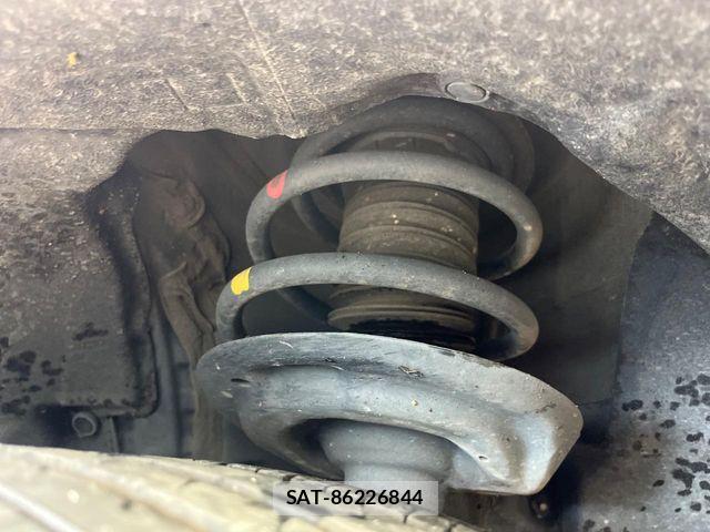 Toyota HARRIER 2021-05 8158517-19