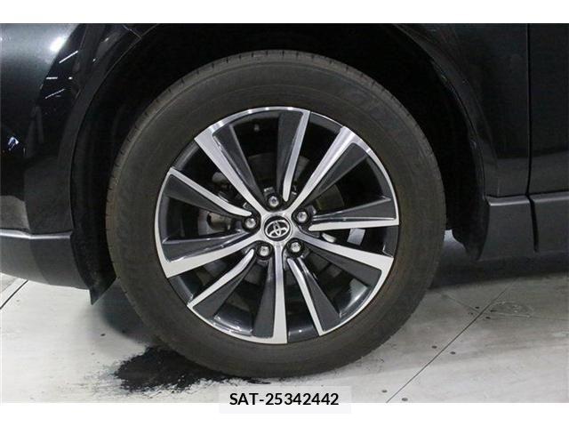 Toyota HARRIER 2021-02 8158522-25