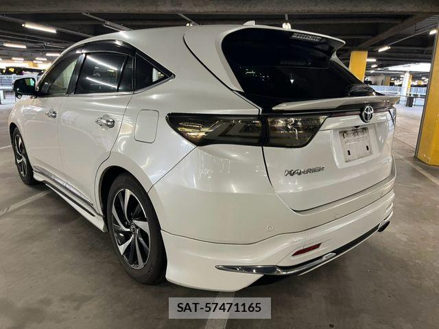 Toyota HARRIER 2017-10 8158523-2