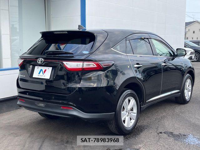 Toyota HARRIER 2017-12 8207717-16