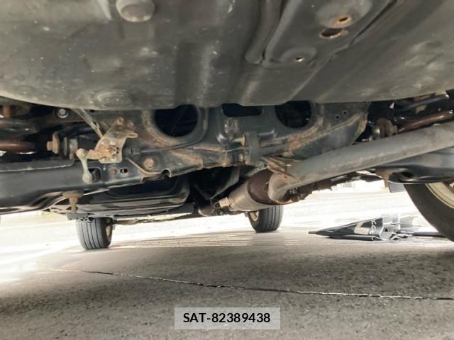 Toyota HARRIER 2015-08 8207726-9