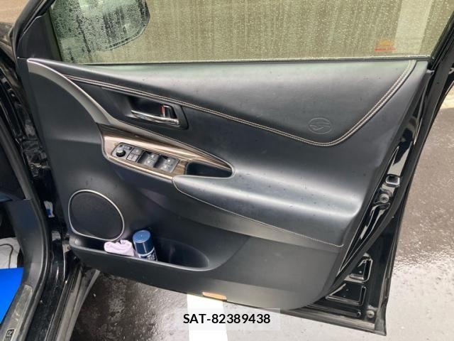 Toyota HARRIER 2015-08 8207726-14