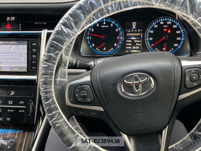 Toyota HARRIER 2015-08 8207726-21