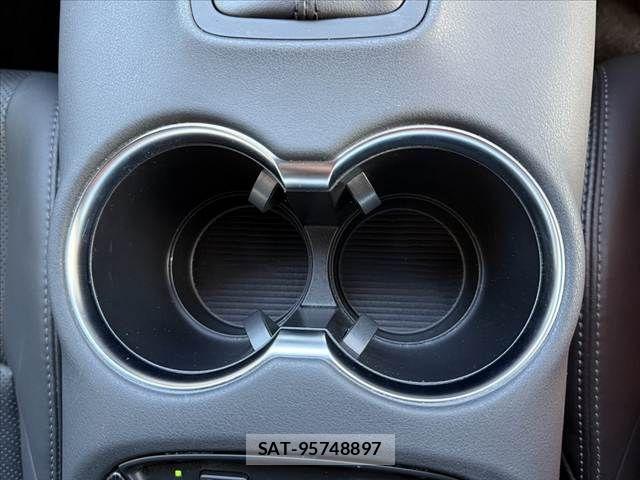 Toyota HARRIER 2021-01 8207690-28