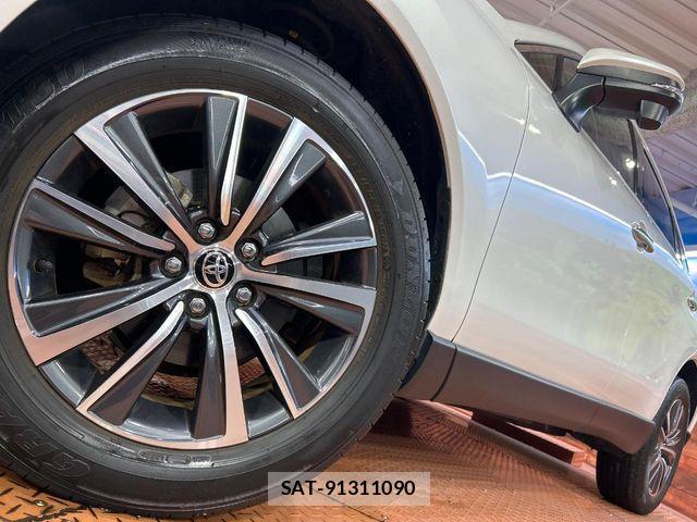 Toyota HARRIER 2023-11 8207692-12