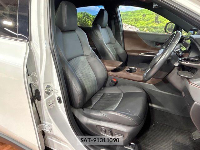 Toyota HARRIER 2023-11 8207692-8