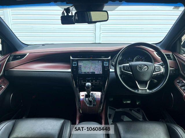 Toyota HARRIER 2014-10 8207724-1