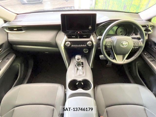 Toyota HARRIER 2023-07 8207710-1