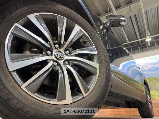 Toyota HARRIER 2021-02 8207708-13