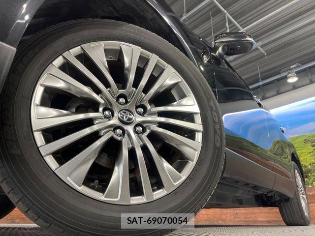 Toyota HARRIER 2021-05 8207701-13
