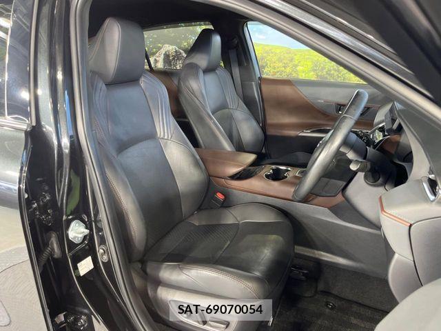 Toyota HARRIER 2021-05 8207701-8