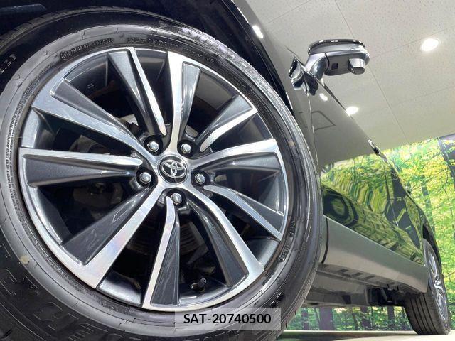 Toyota HARRIER 2023-07 8207700-12