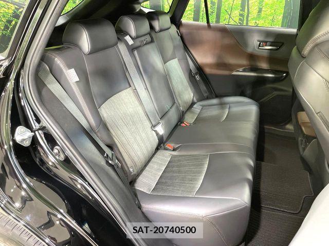 Toyota HARRIER 2023-07 8207700-8