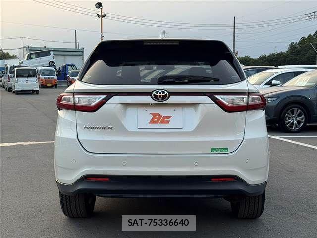 Toyota HARRIER 2019-09 8207711-13