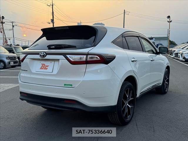 Toyota HARRIER 2019-09 8207711-14