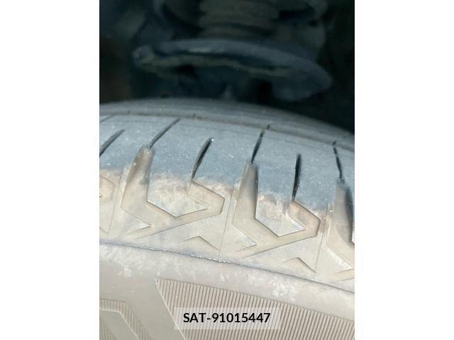 Toyota HARRIER 2017-06 8207715-12