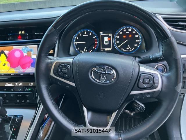 Toyota HARRIER 2017-06 8207715-17