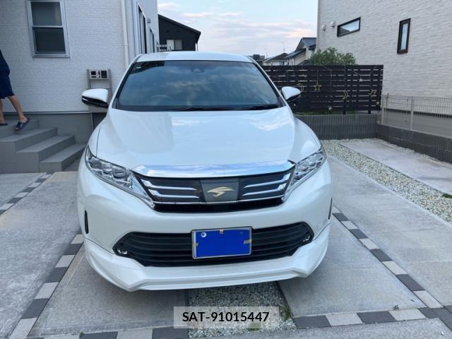 Toyota HARRIER 2017-06 8207715-0