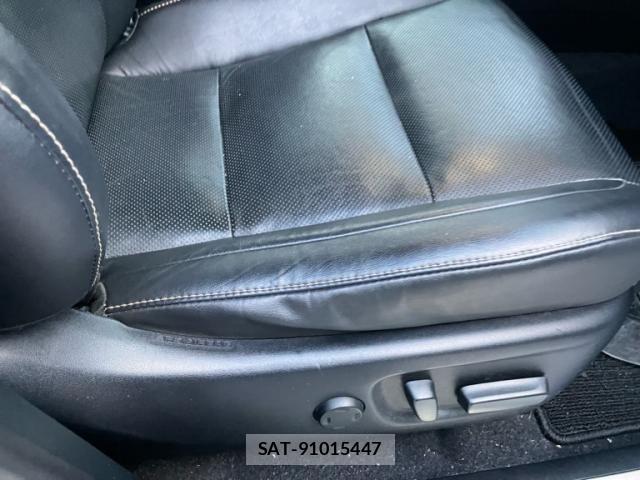Toyota HARRIER 2017-06 8207715-24