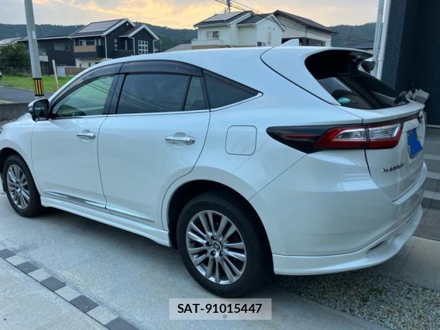 Toyota HARRIER 2017-06 8207715-4